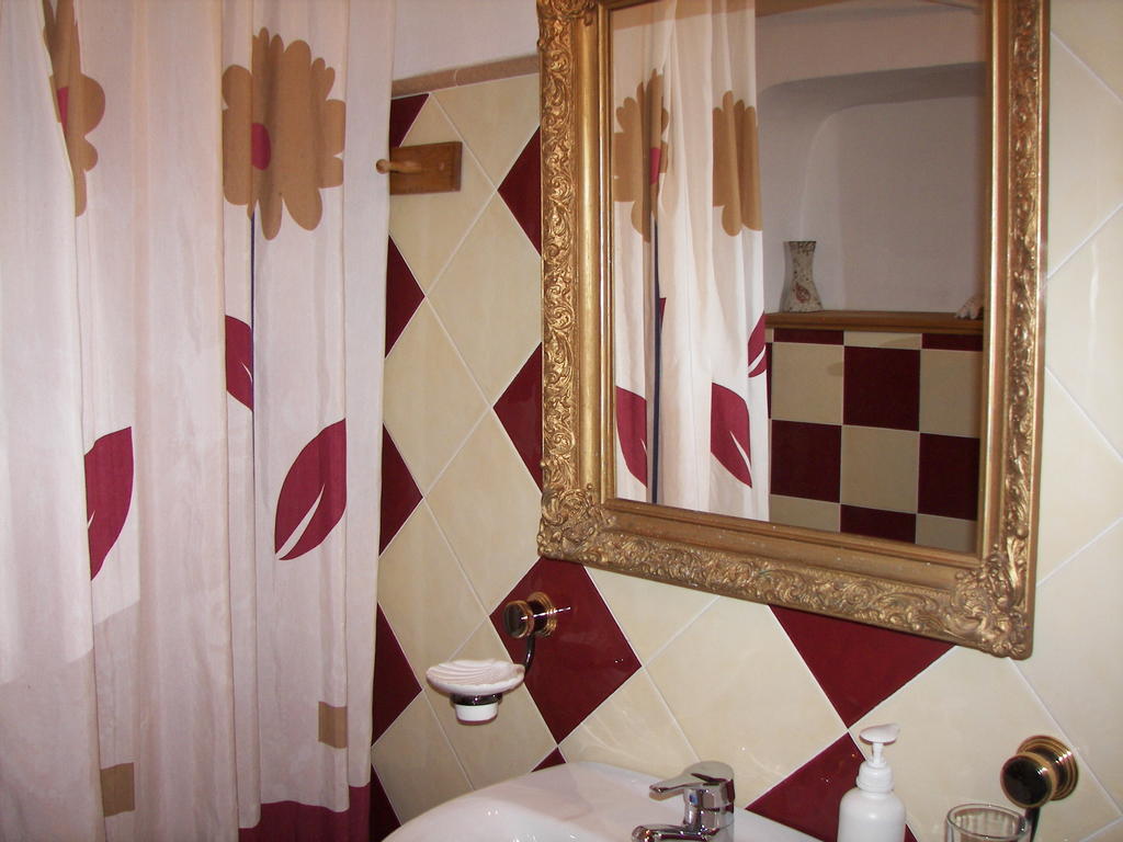 Hôtel Antigua Casa Catones à Huesca Extérieur photo