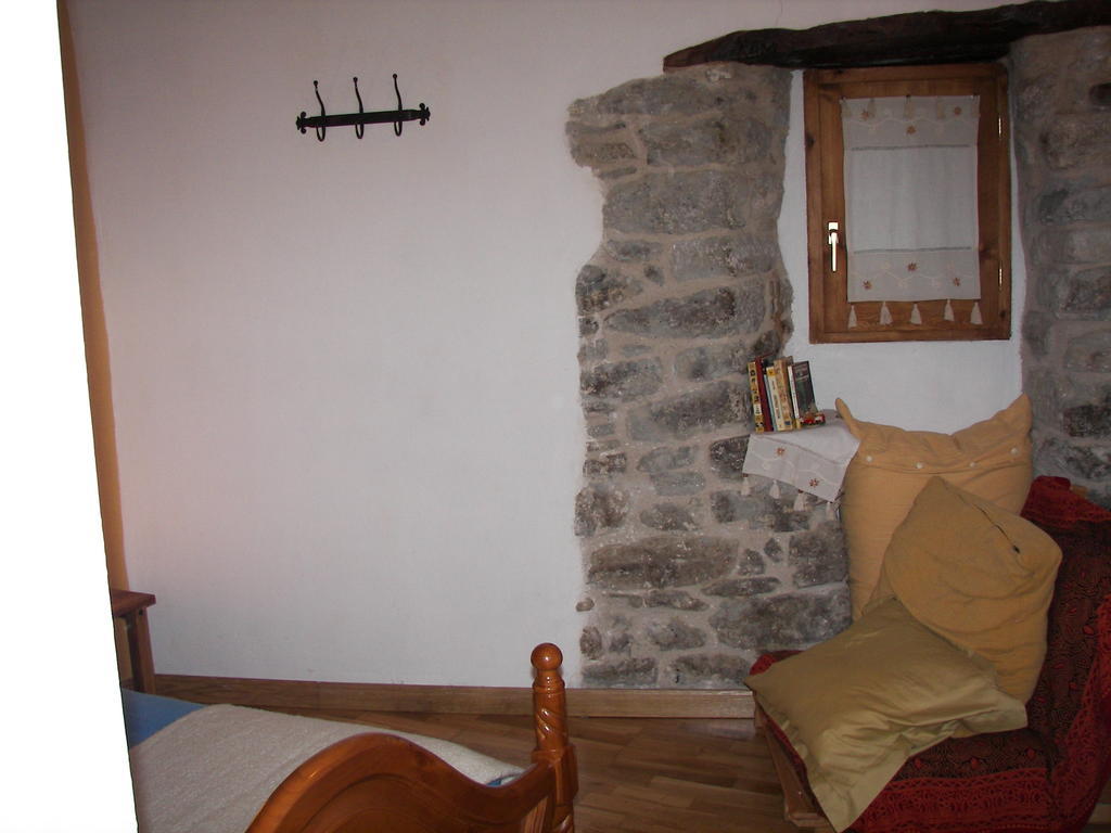 Hôtel Antigua Casa Catones à Huesca Chambre photo